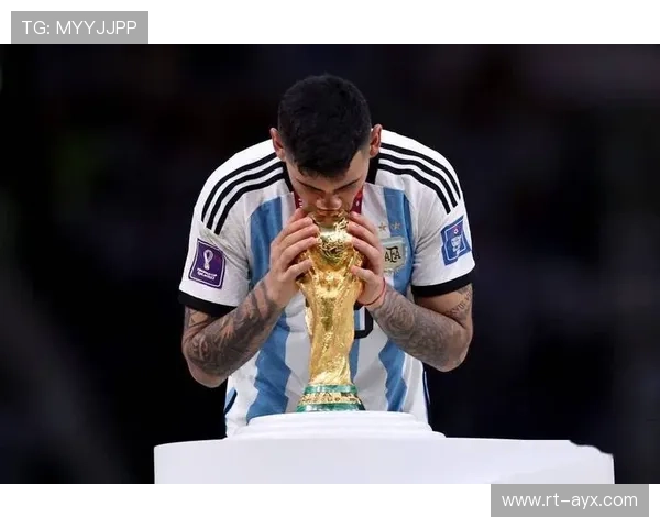 罗梅罗头球攻门中柱，热刺主场错失三分